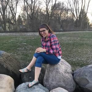 Meet your Posher, Celeste